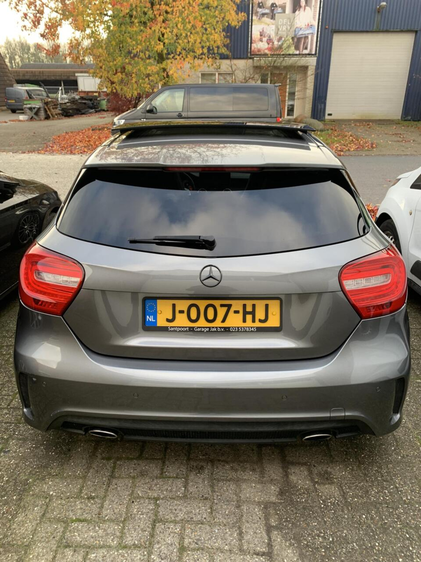Foto van Mercedes-Benz A 200