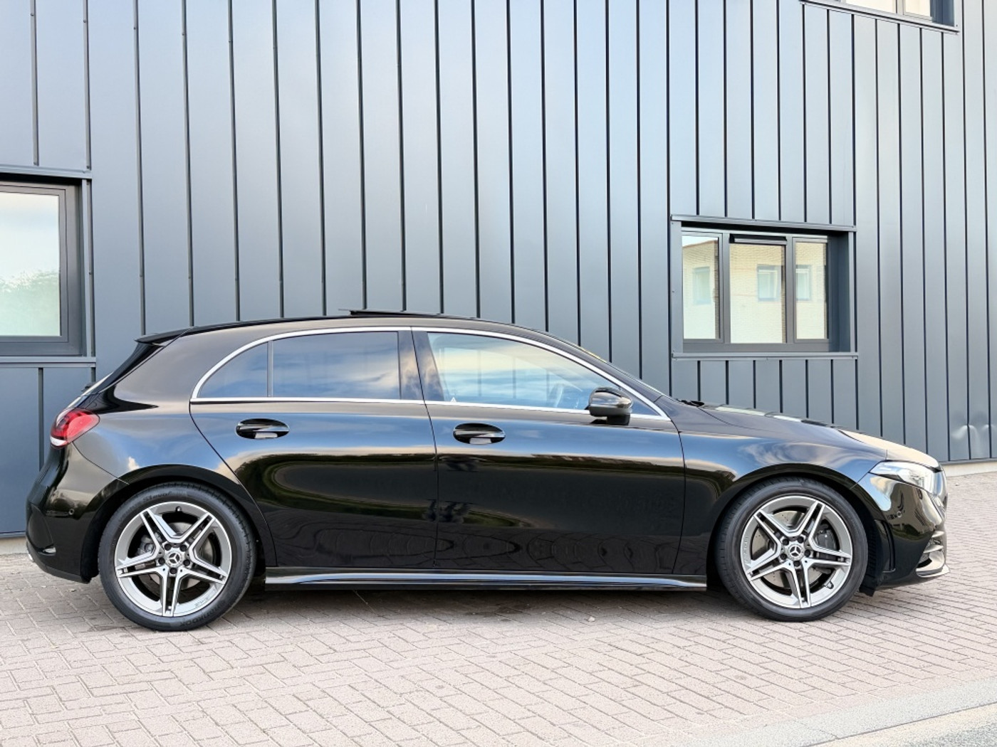 Foto van Mercedes-Benz A 250