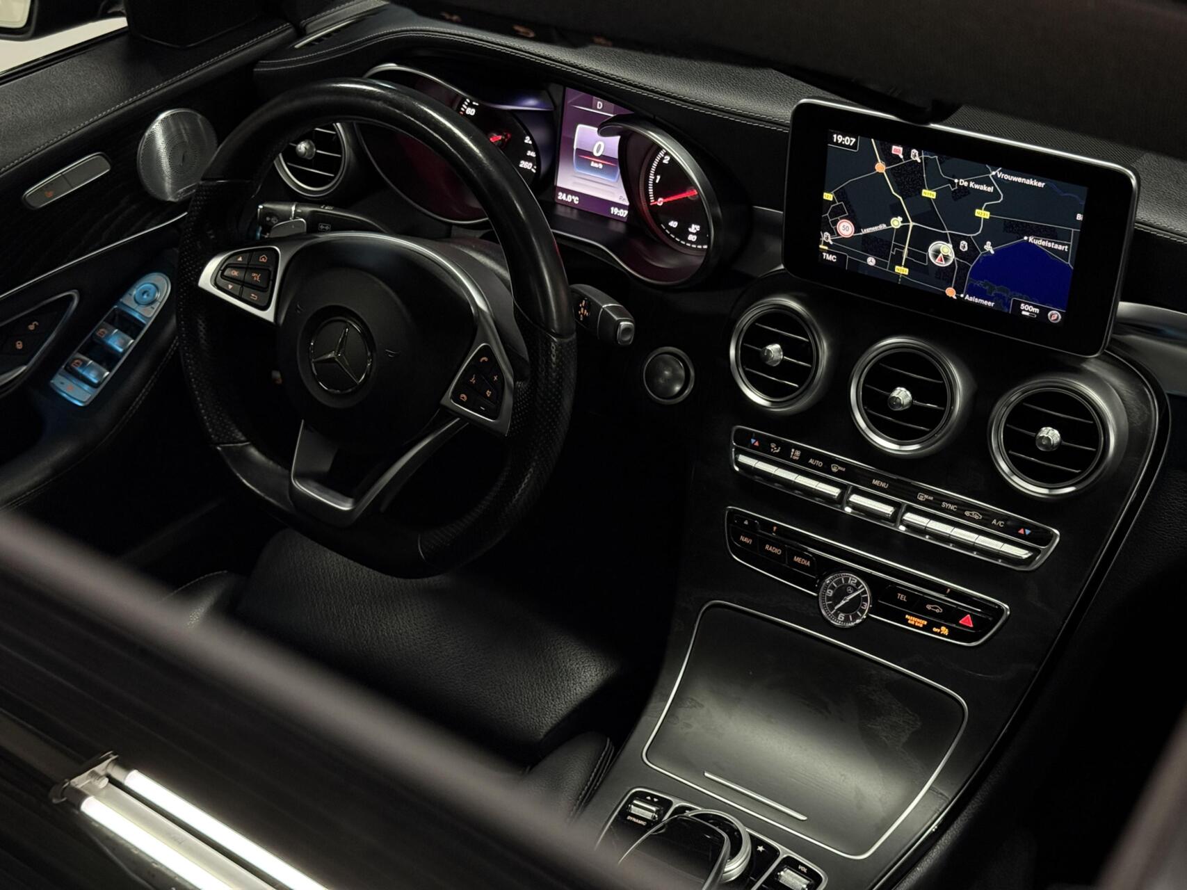 Foto van Mercedes-Benz C 200