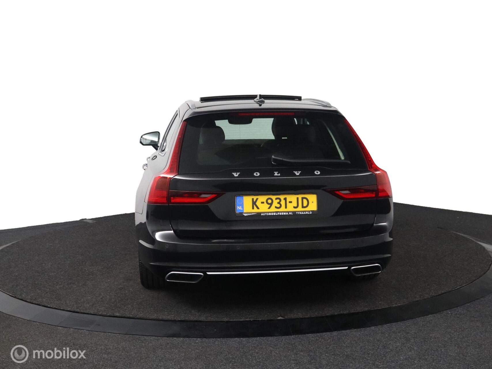 Foto van Volvo V90
