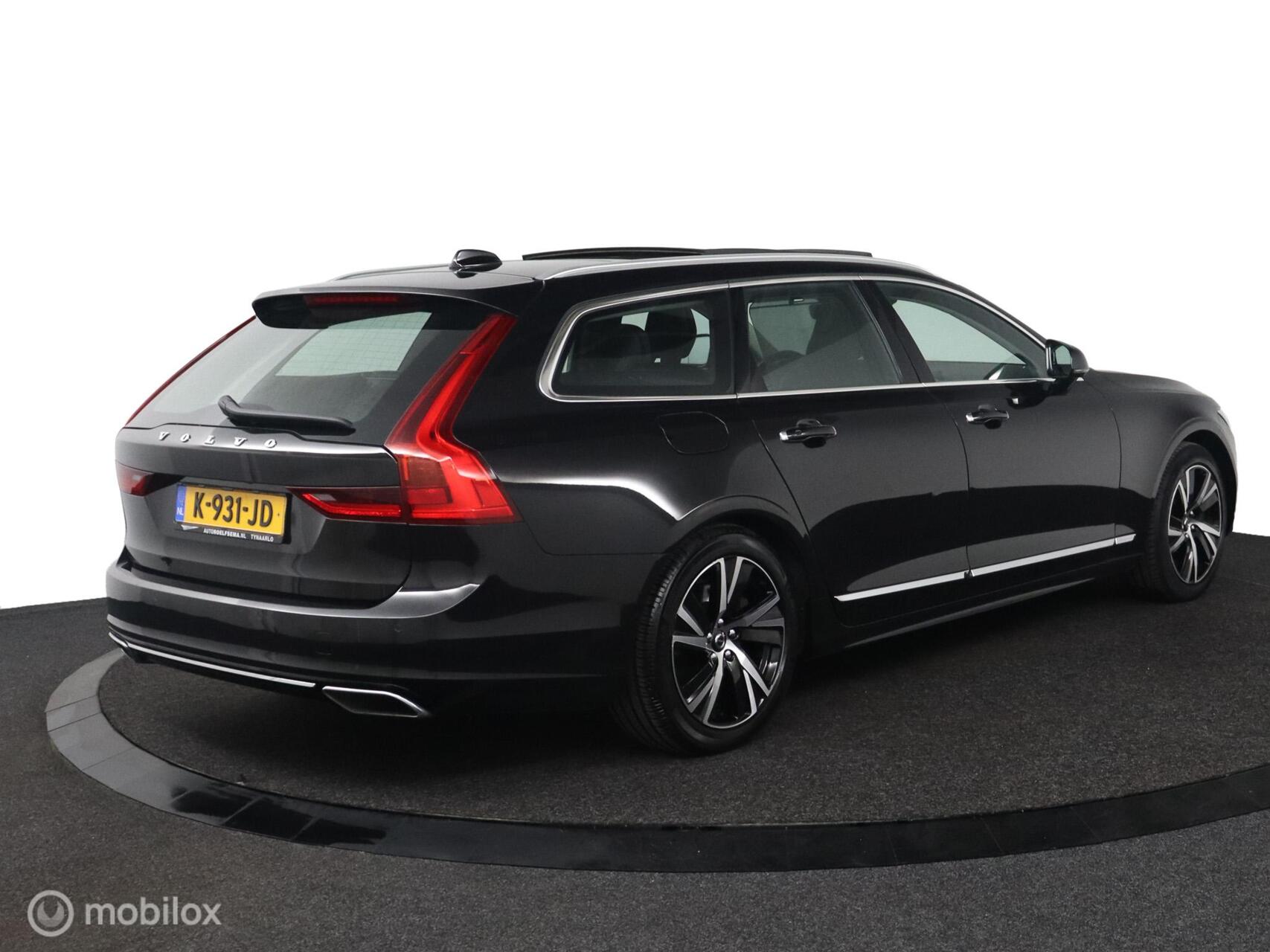 Foto van Volvo V90