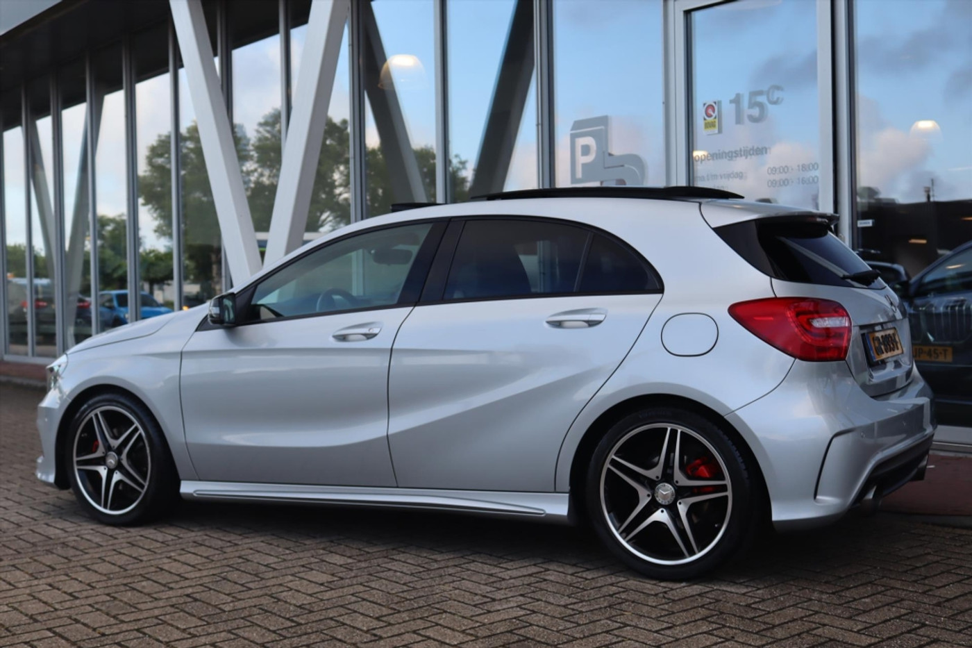 Foto van Mercedes-Benz A 180