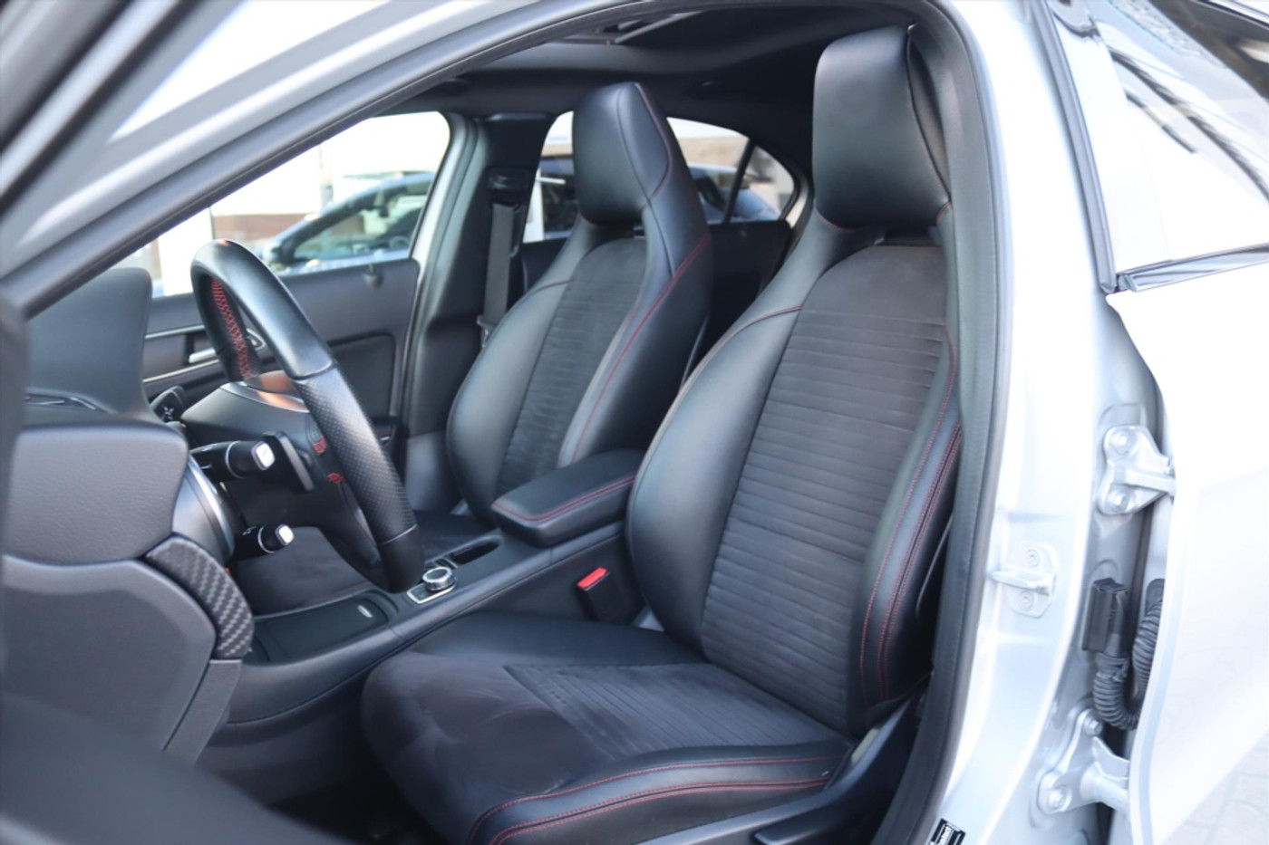 Foto van Mercedes-Benz A 180