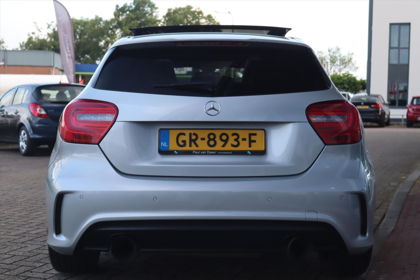 Foto van Mercedes-Benz A 180