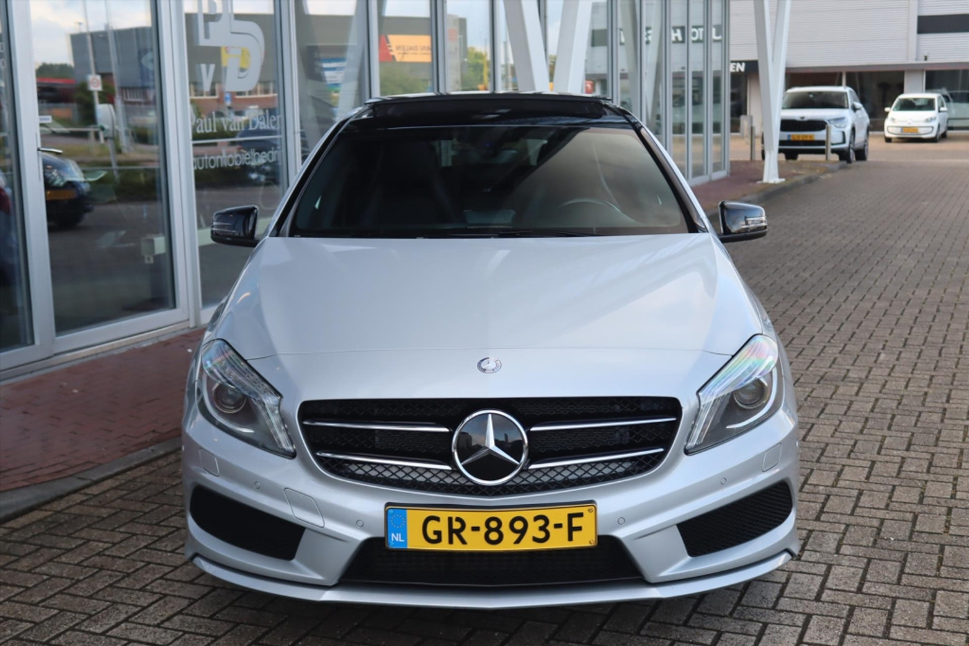 Foto van Mercedes-Benz A 180