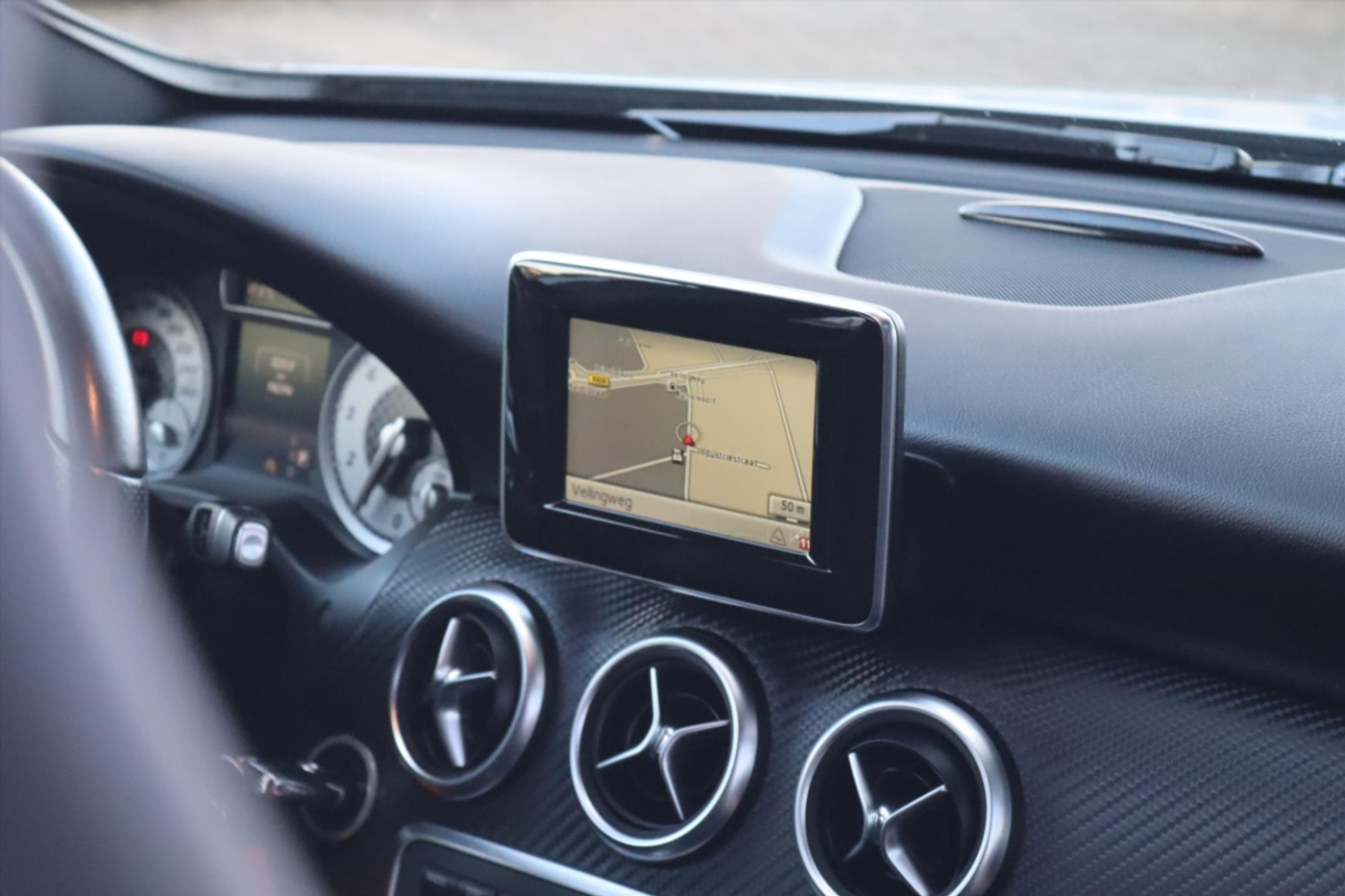 Foto van Mercedes-Benz A 180