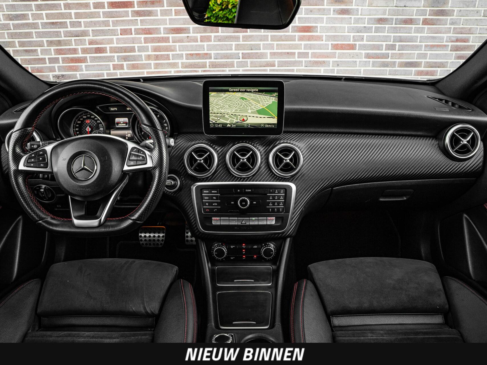 Foto van Mercedes-Benz A 200