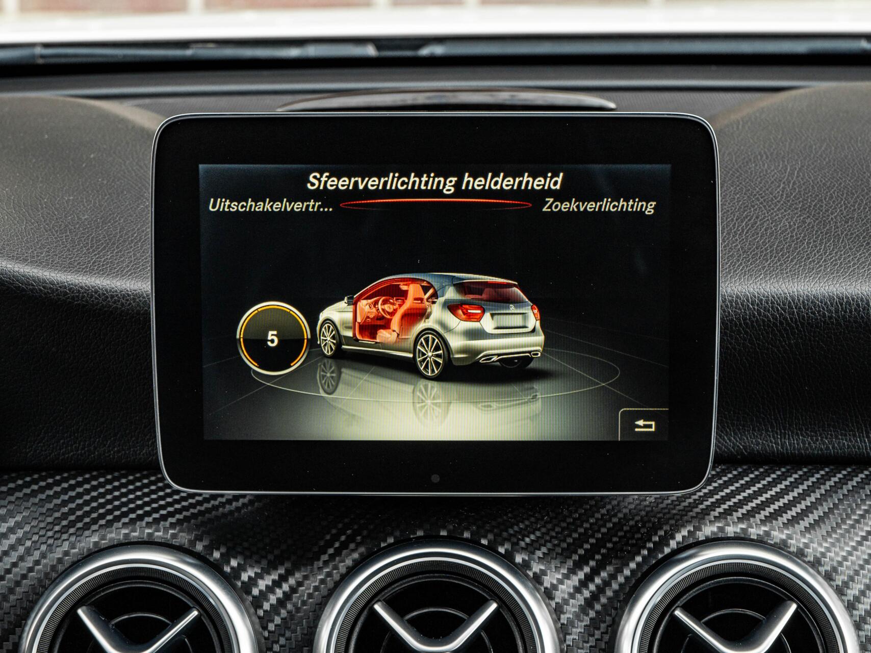 Foto van Mercedes-Benz A 200