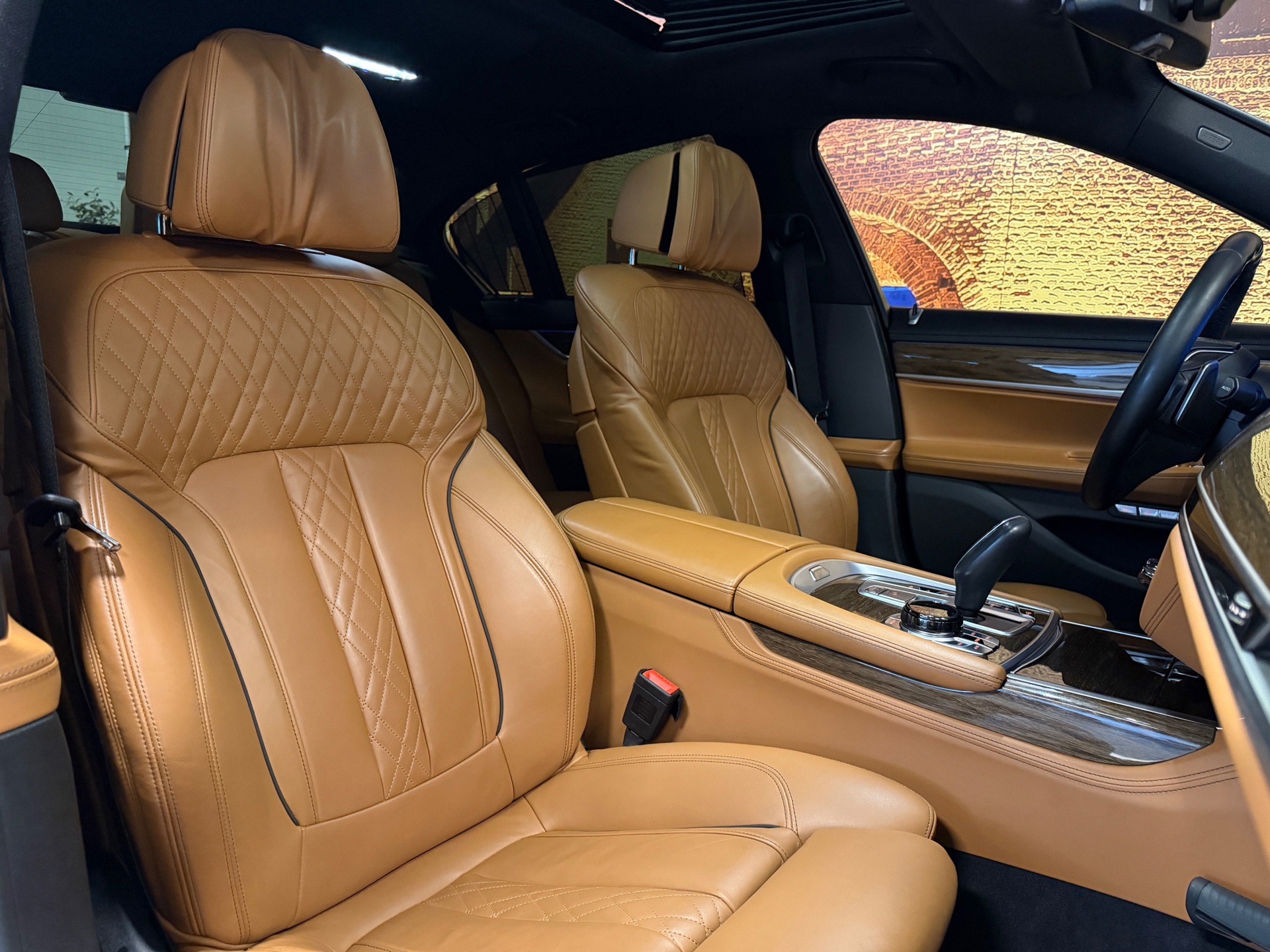 Foto van BMW 750i