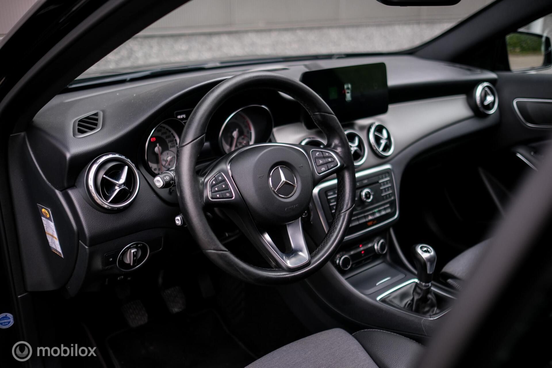 Foto van Mercedes-Benz Gla 180