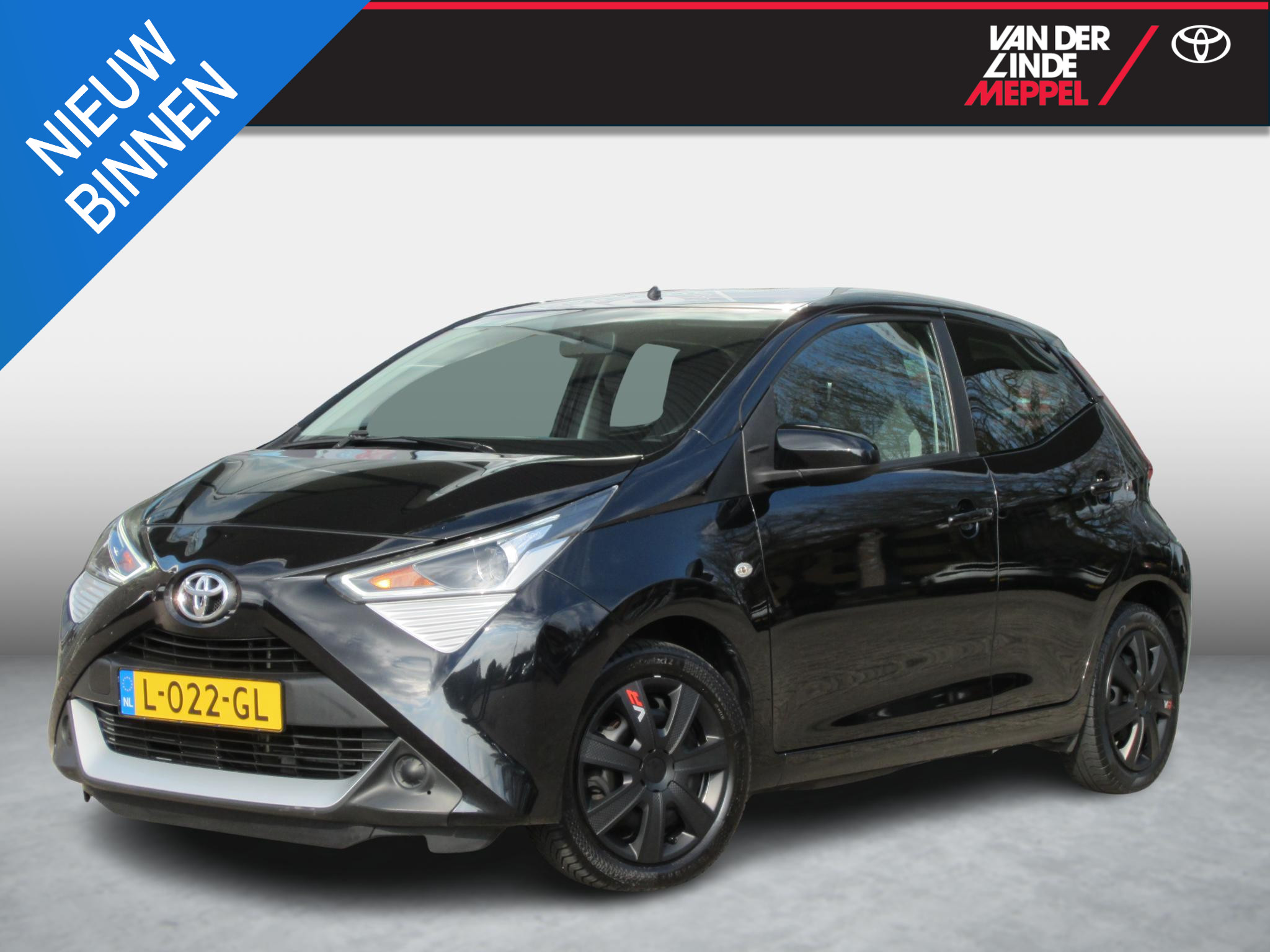 Toyota Toyota Aygo 1.0 VVT-i x-play Navigatie Camera 2021 - voorkant