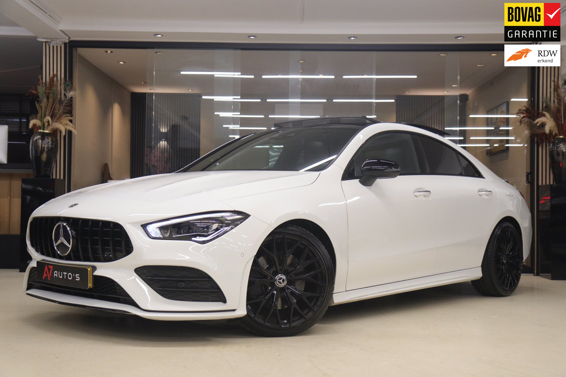Mercedes-Benz Cla 200 200 Business Solution AMG PANO/CAM/KEYLESS/LANEASSIST/VOL 2021 - voorkant