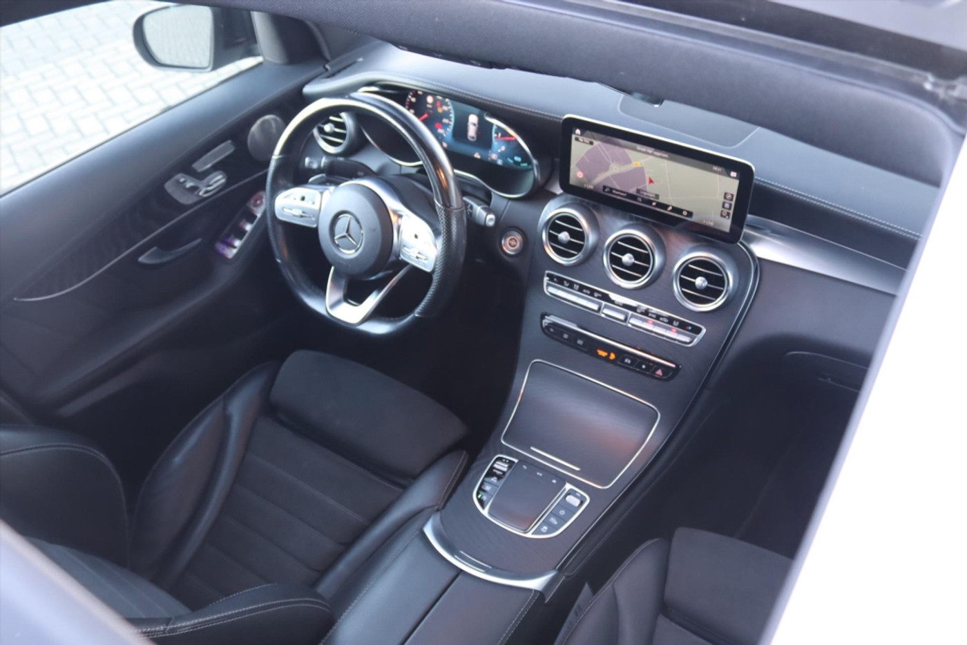 Foto van Mercedes-Benz GLC 200 4Matic