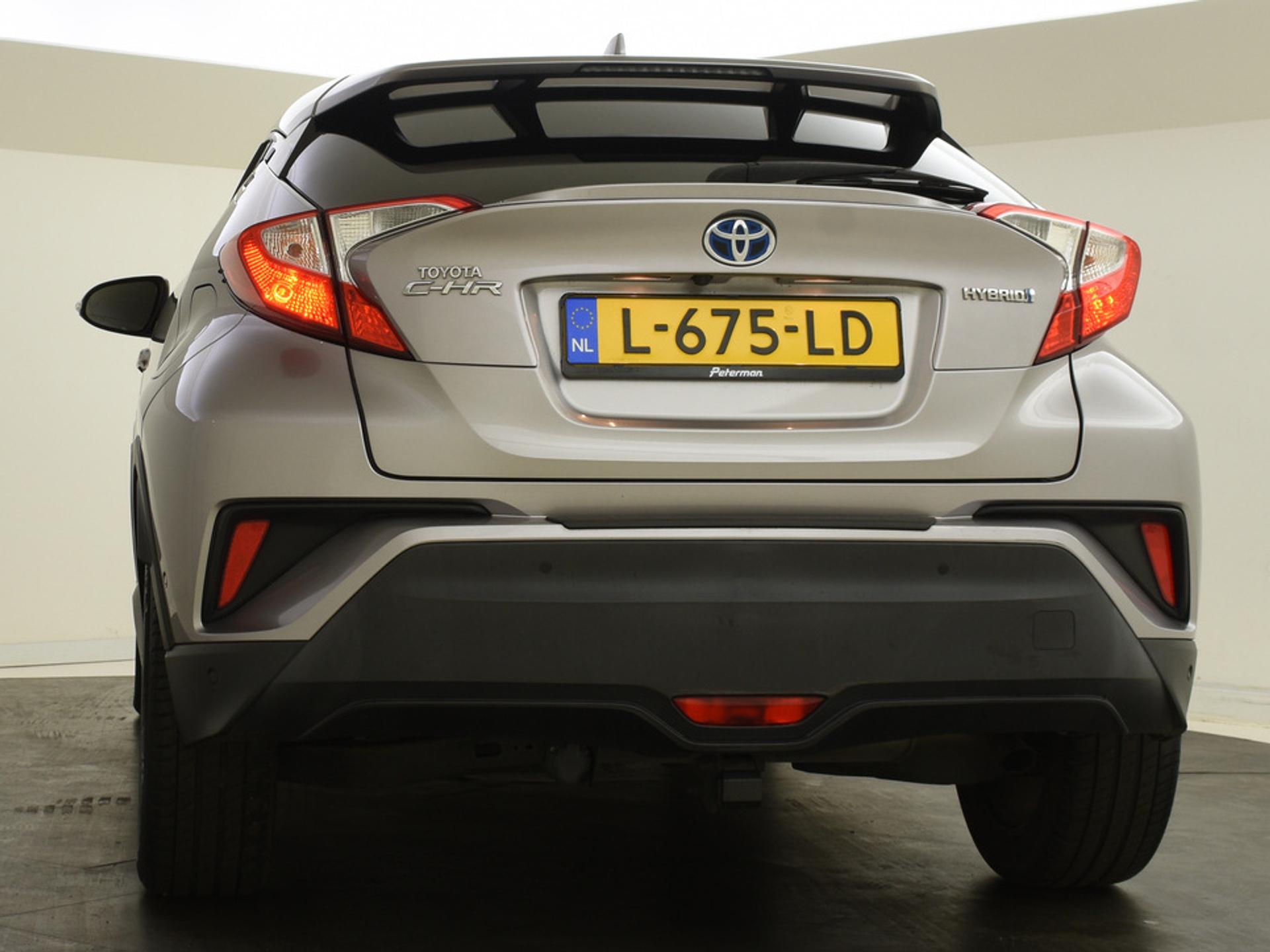 Foto van Toyota Toyota C-hr