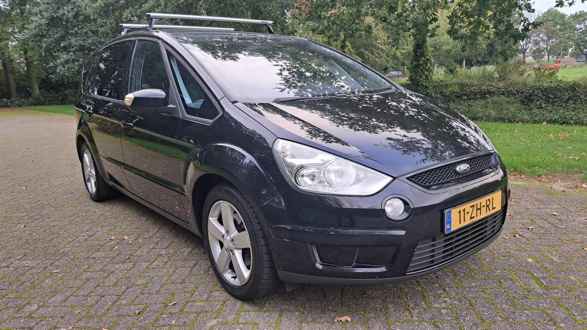 Foto van Ford S-max
