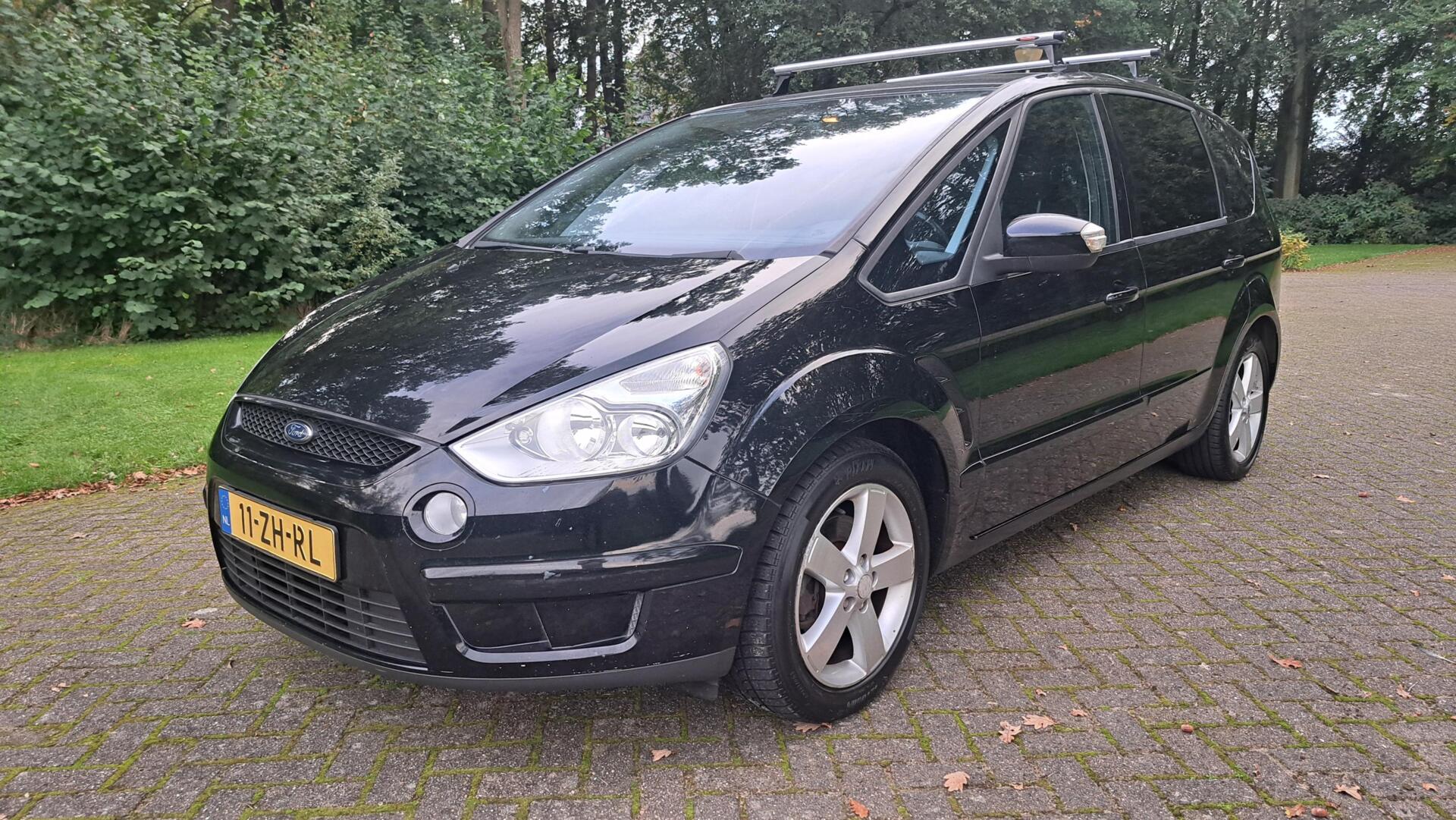 Foto van Ford S-max