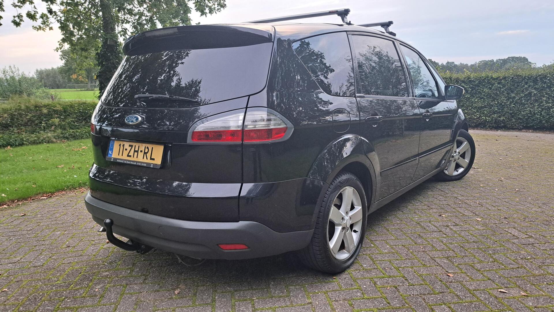 Foto van Ford S-max