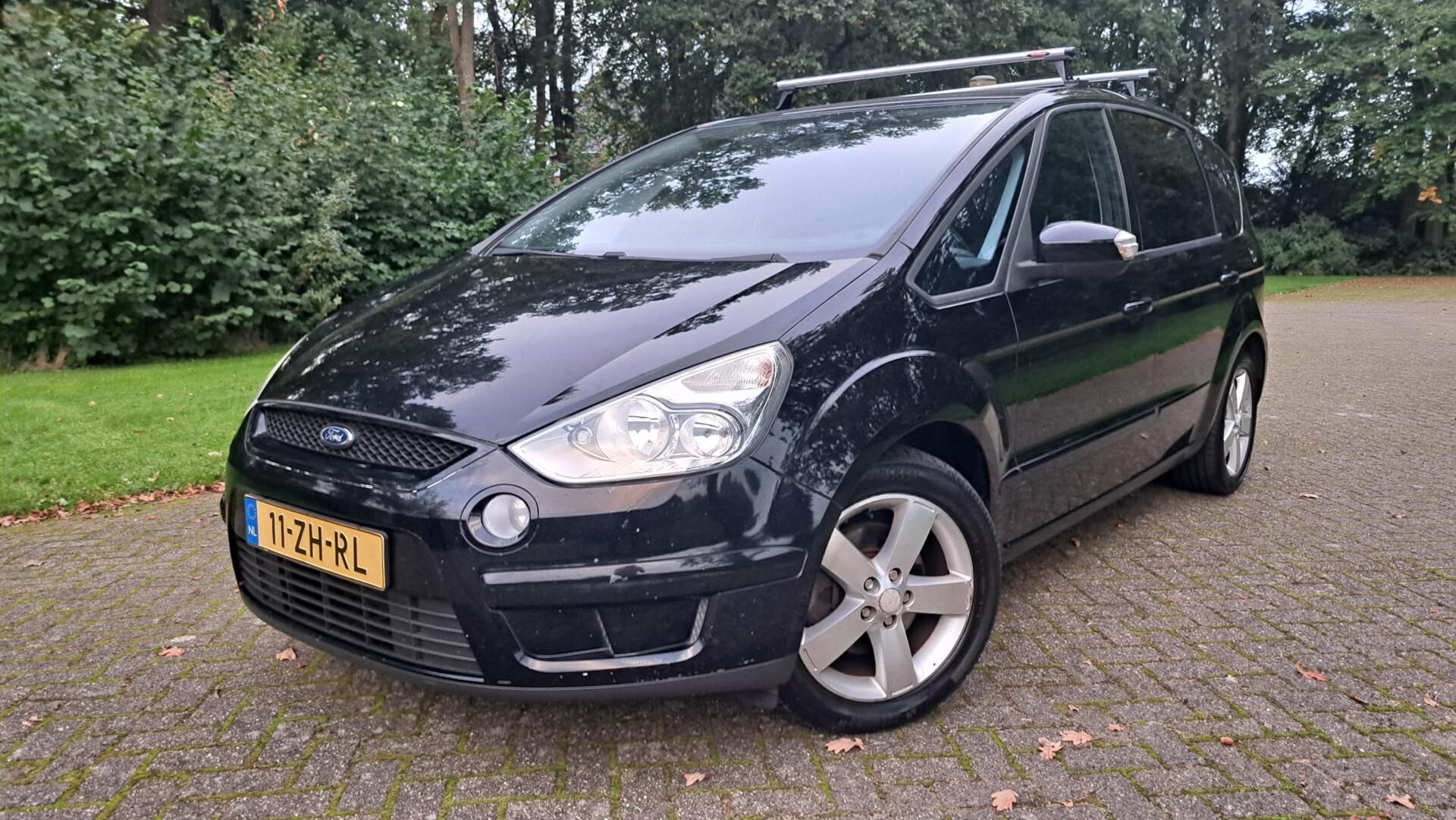 Foto van Ford S-max