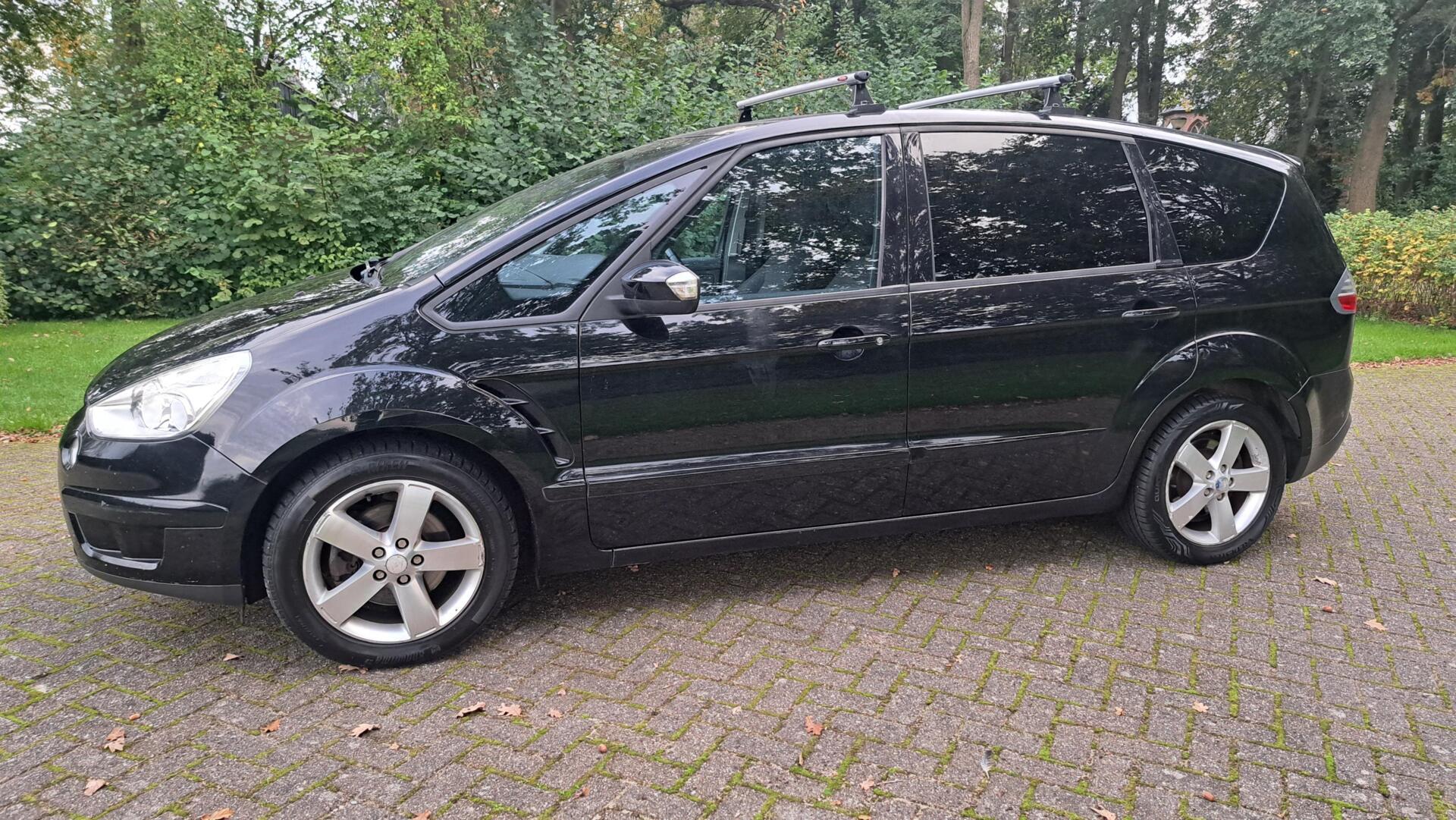 Foto van Ford S-max