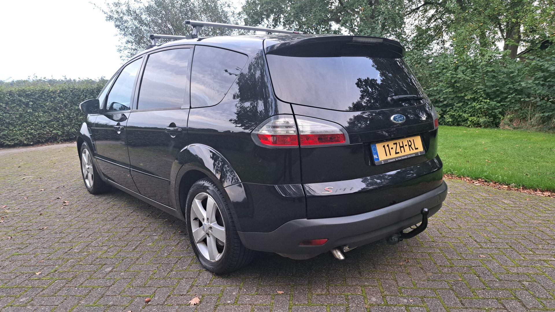 Foto van Ford S-max