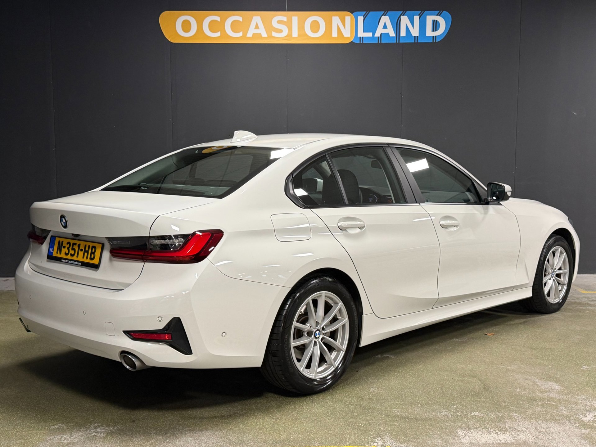 Foto van BMW 320i