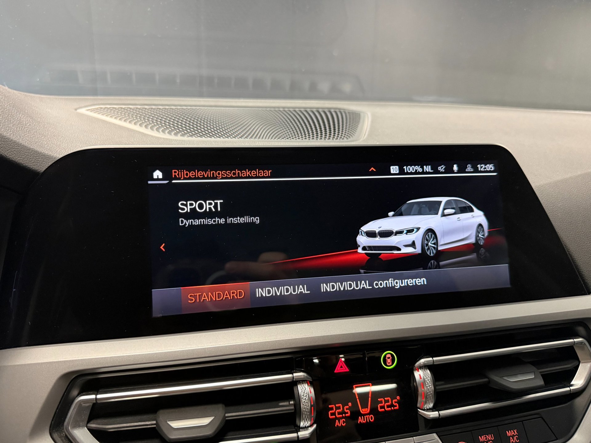 Foto van BMW 320i