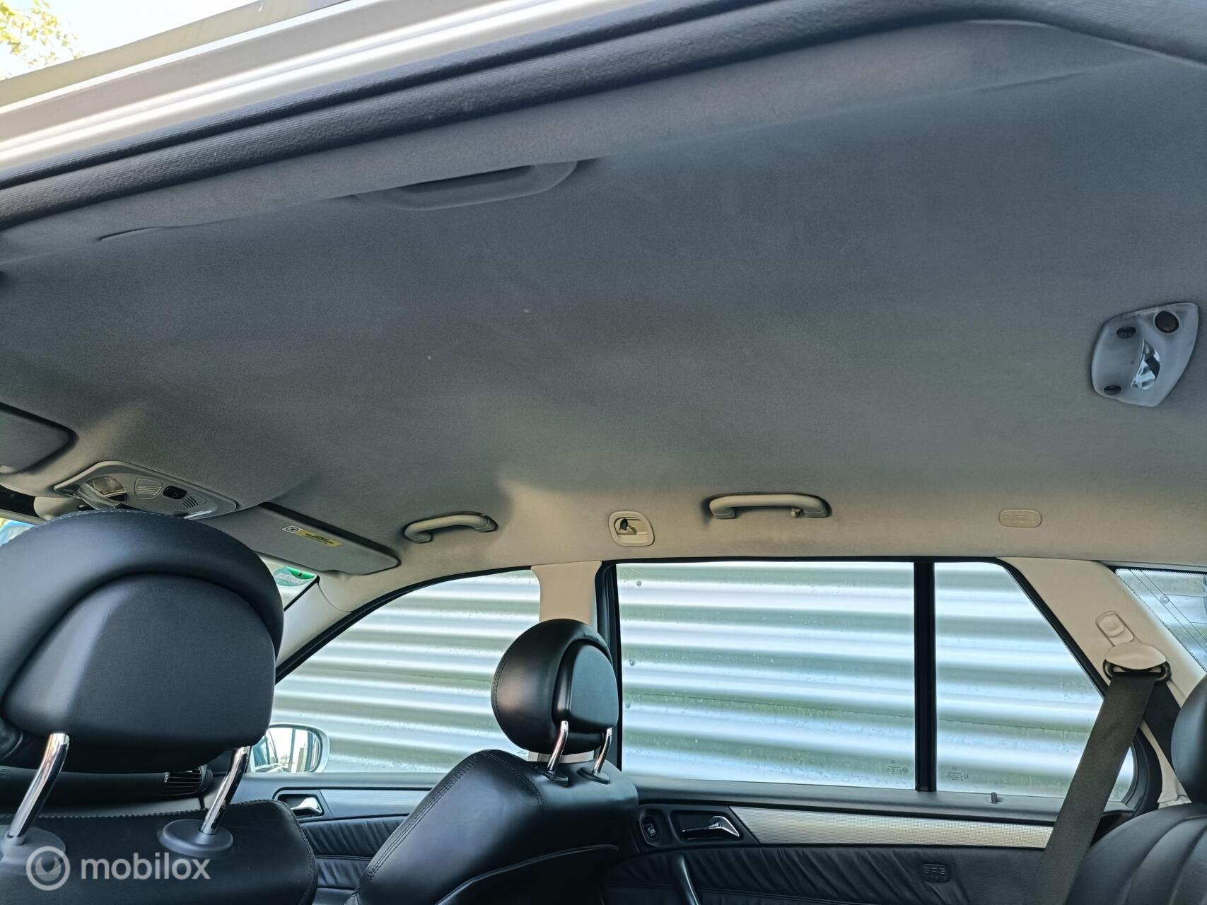 Foto van Mercedes-Benz C 32 AMG