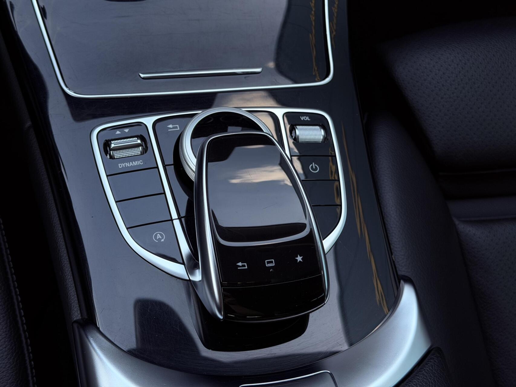 Foto van Mercedes-Benz C 200