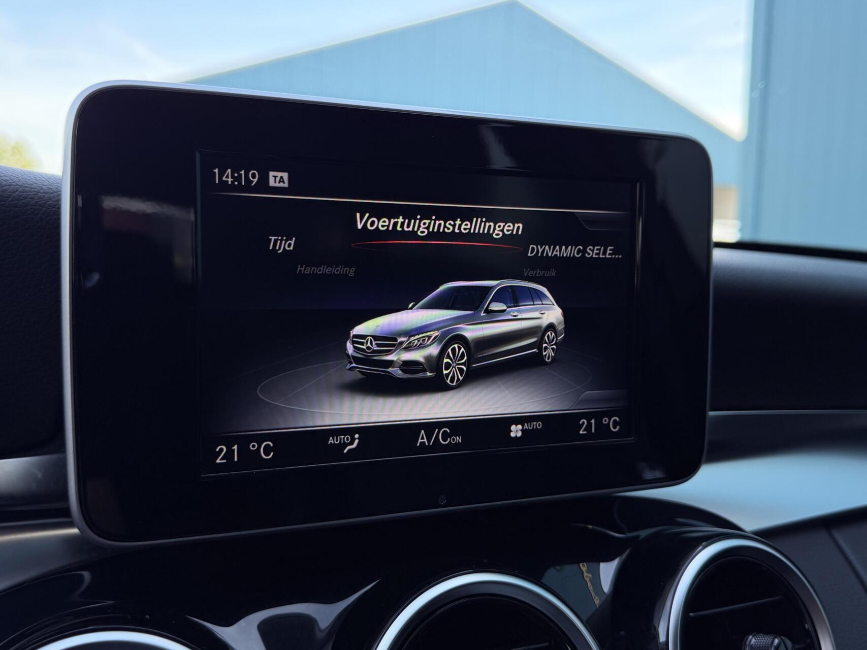 Foto van Mercedes-Benz C 200