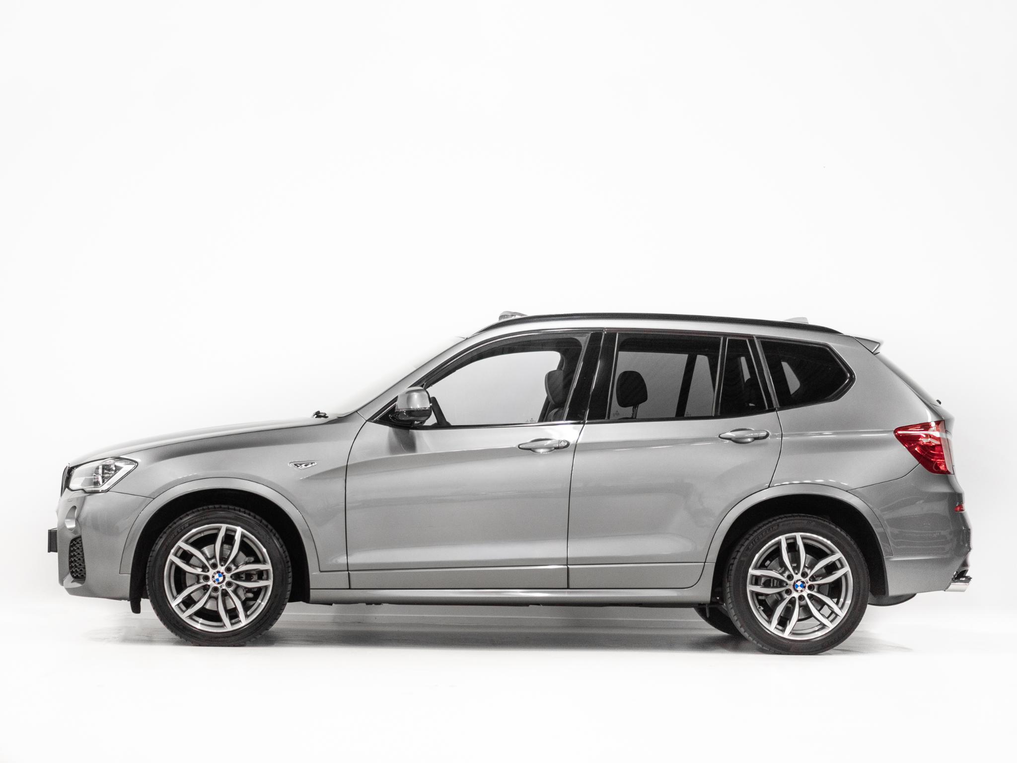 Foto van BMW X3 Xdrive28i