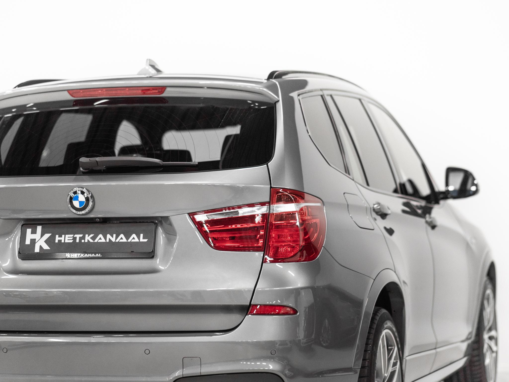 Foto van BMW X3 Xdrive28i