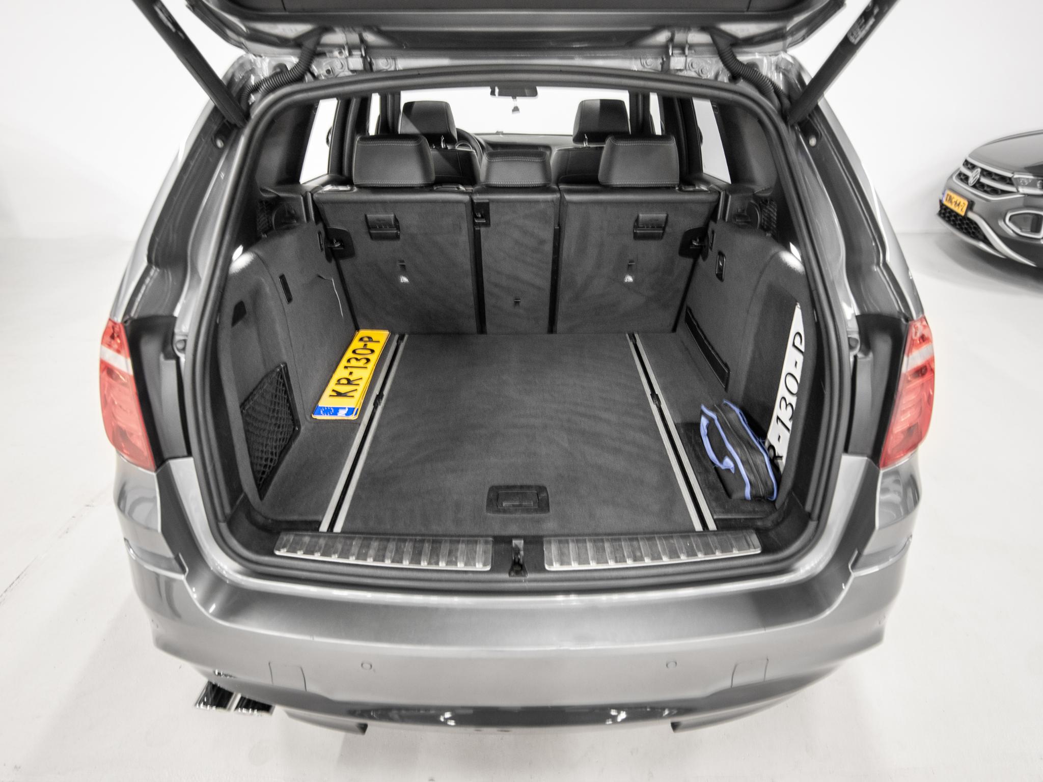 Foto van BMW X3 Xdrive28i