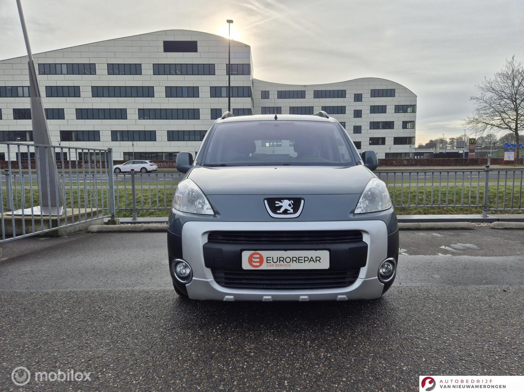 Foto van Peugeot Partner Tepee