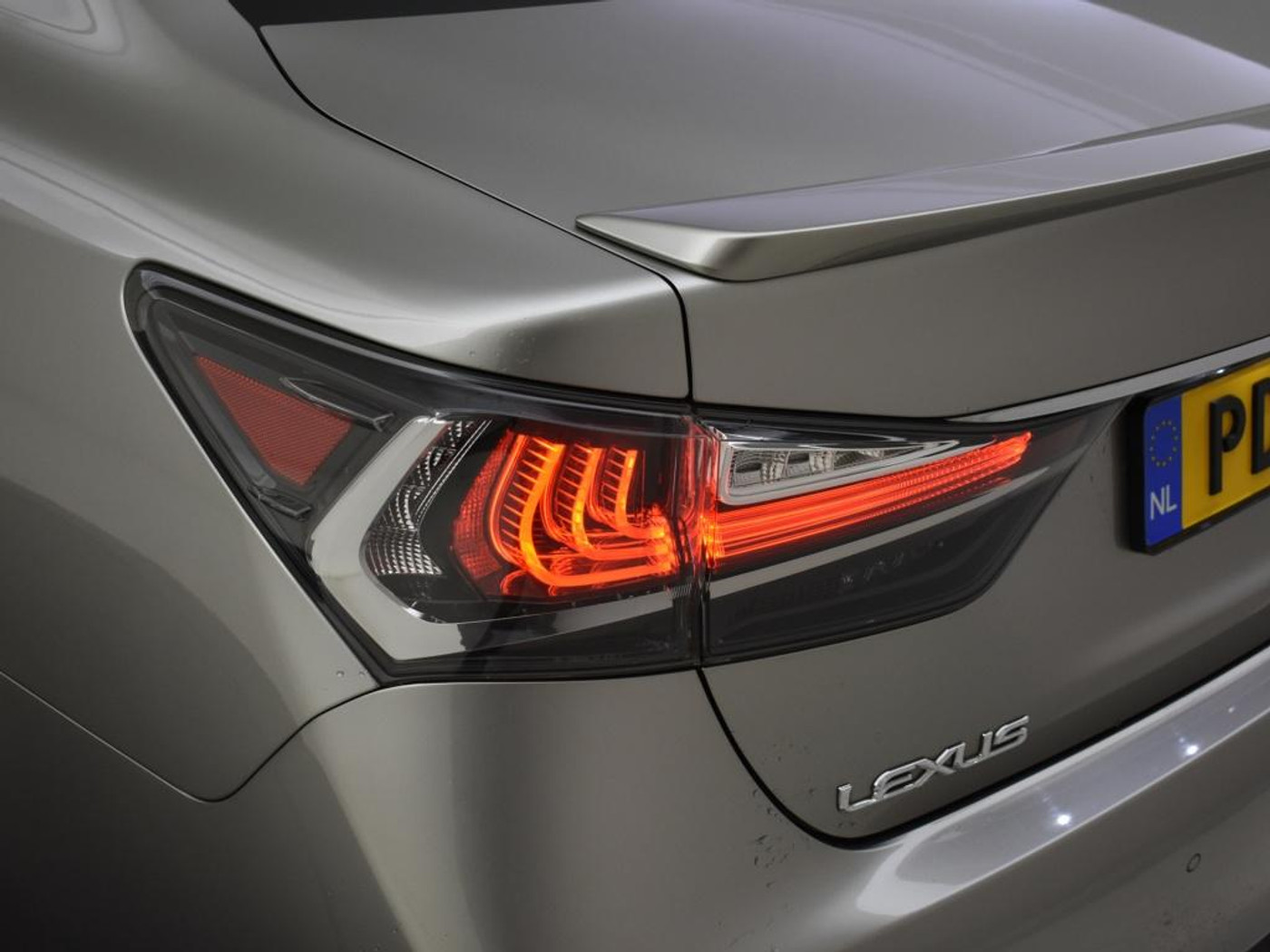 Foto van Lexus Lexus Gs300h