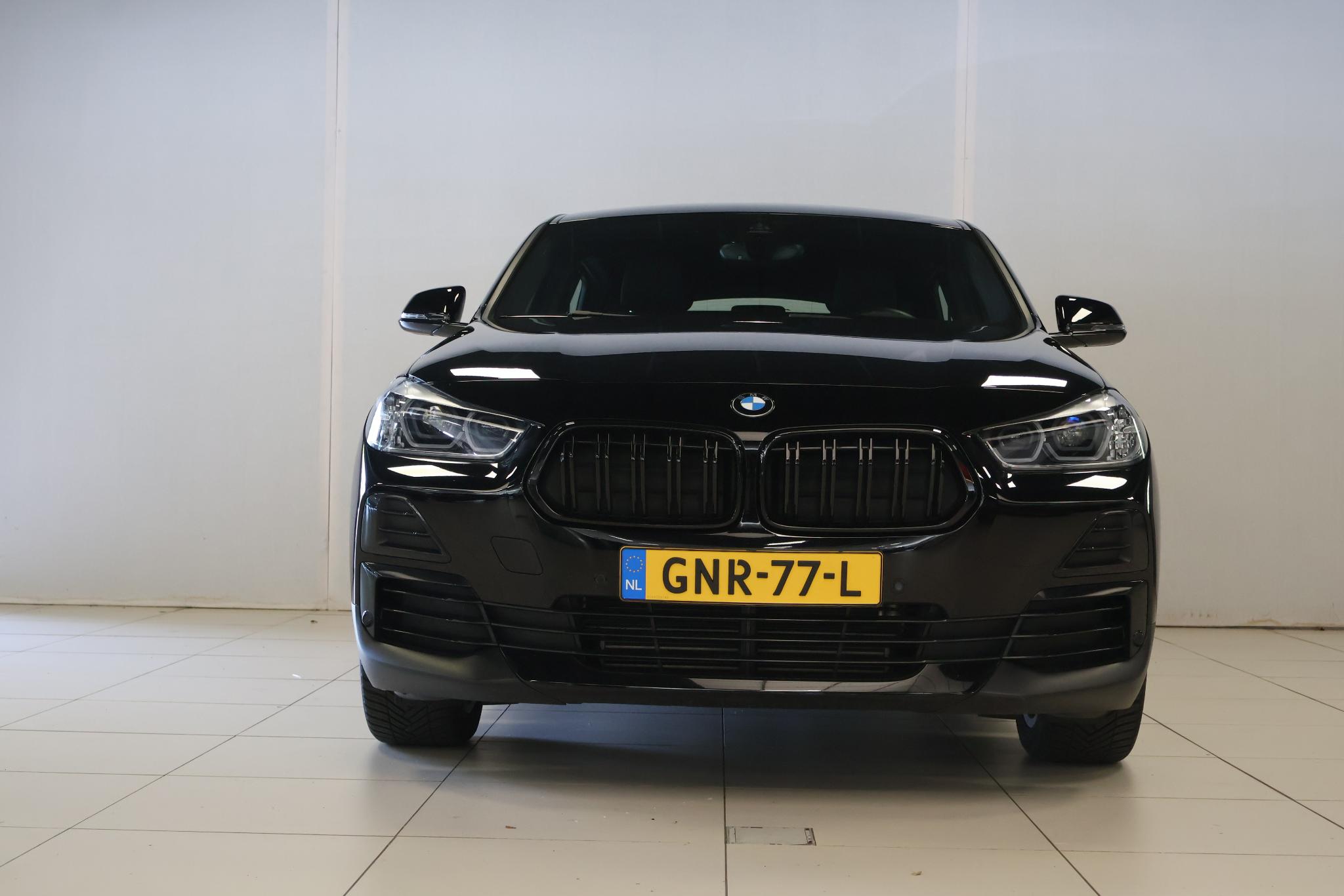 Foto van BMW X2 Sdrive18i