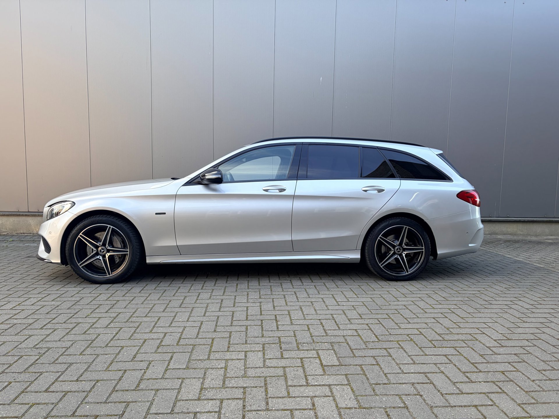 Foto van Mercedes-Benz C 350 E