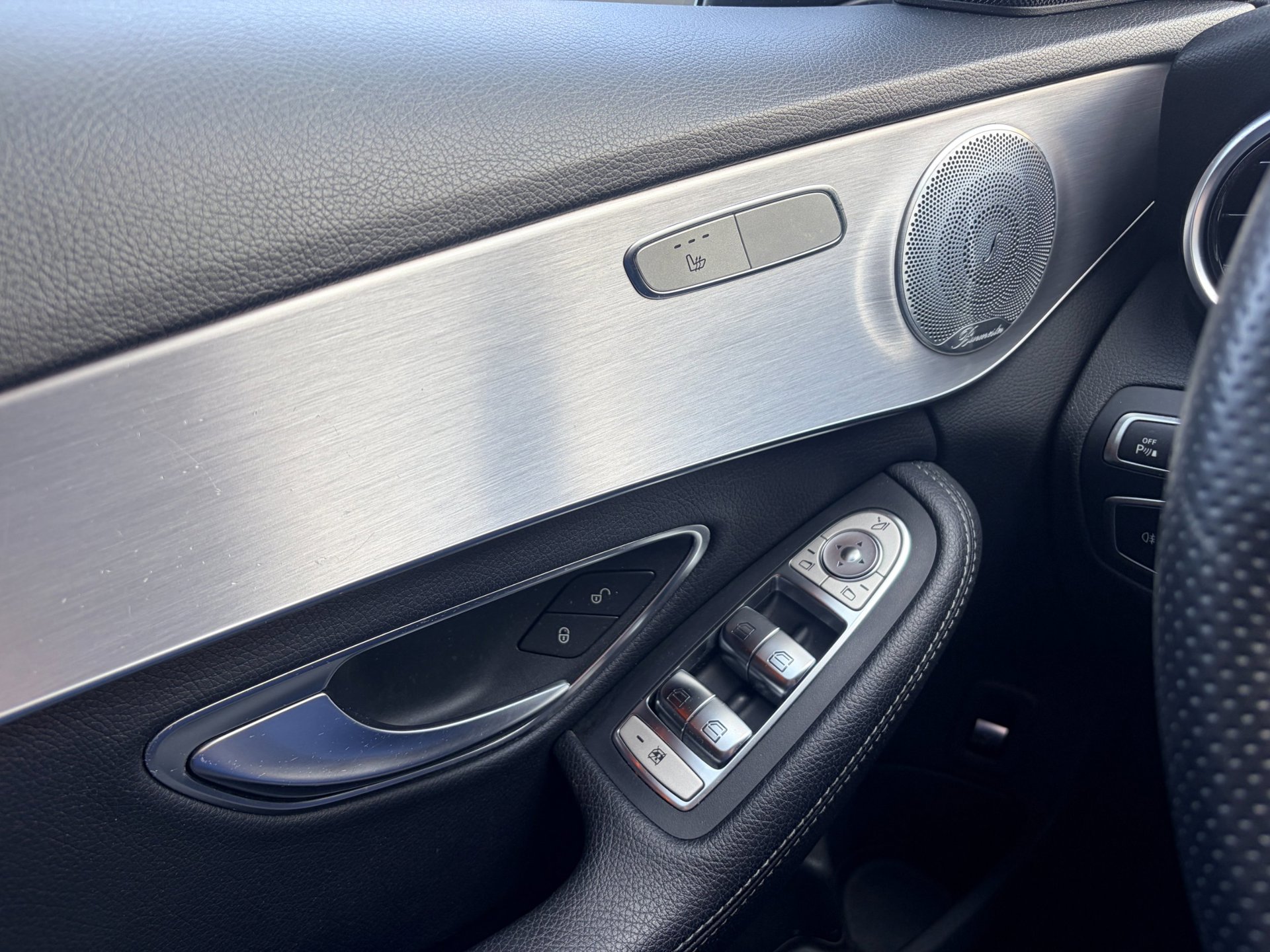 Foto van Mercedes-Benz C 350 E