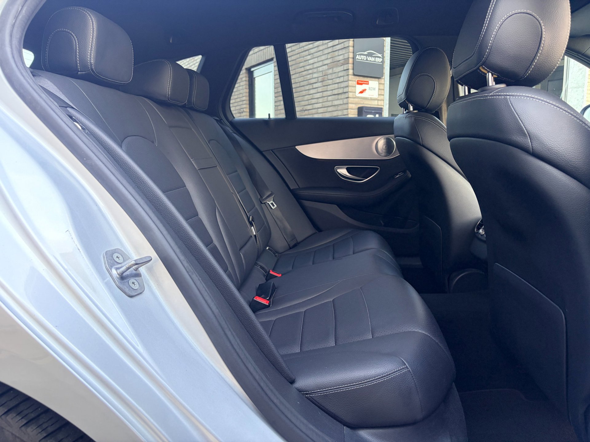 Foto van Mercedes-Benz C 350 E