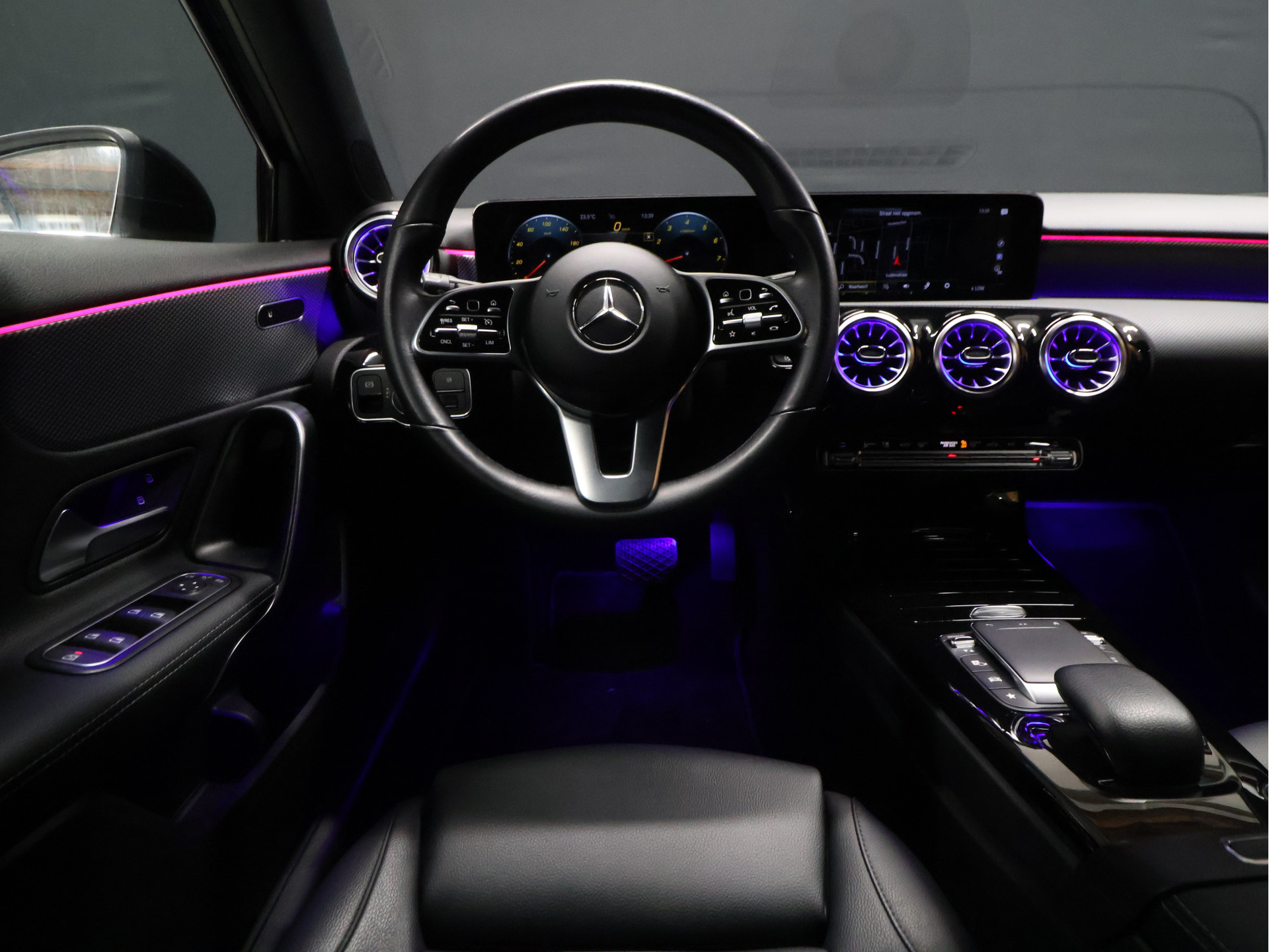Foto van Mercedes-Benz A 180
