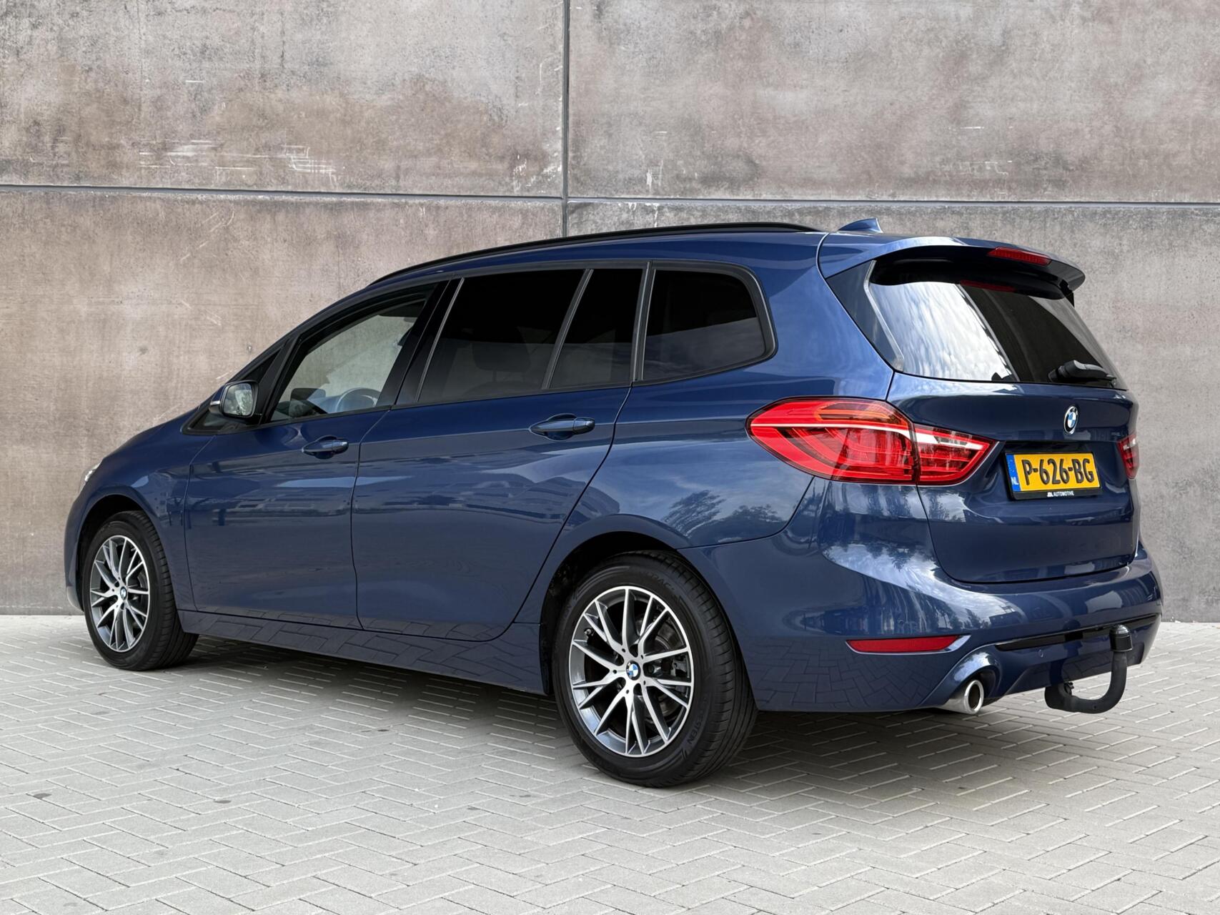 Foto van BMW 216i Gran Tourer