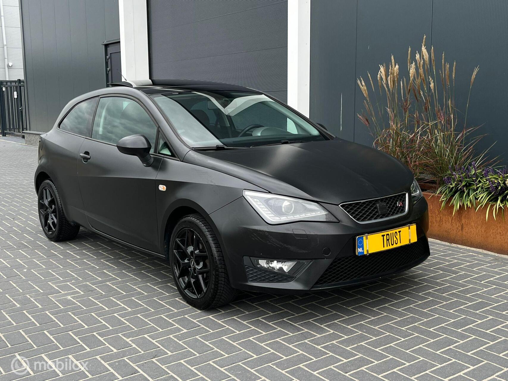 Foto van Seat Ibiza SC