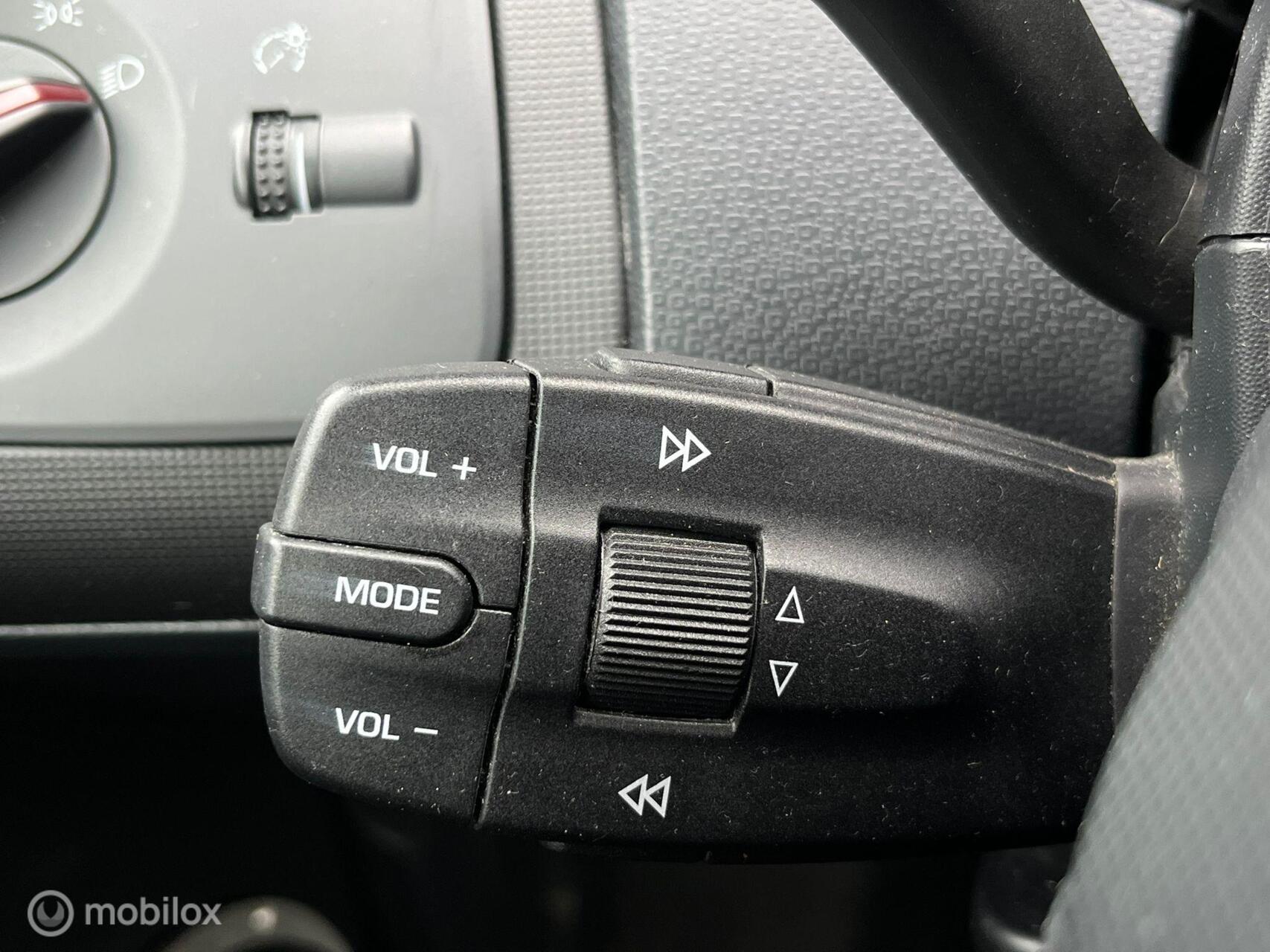 Foto van Seat Ibiza SC