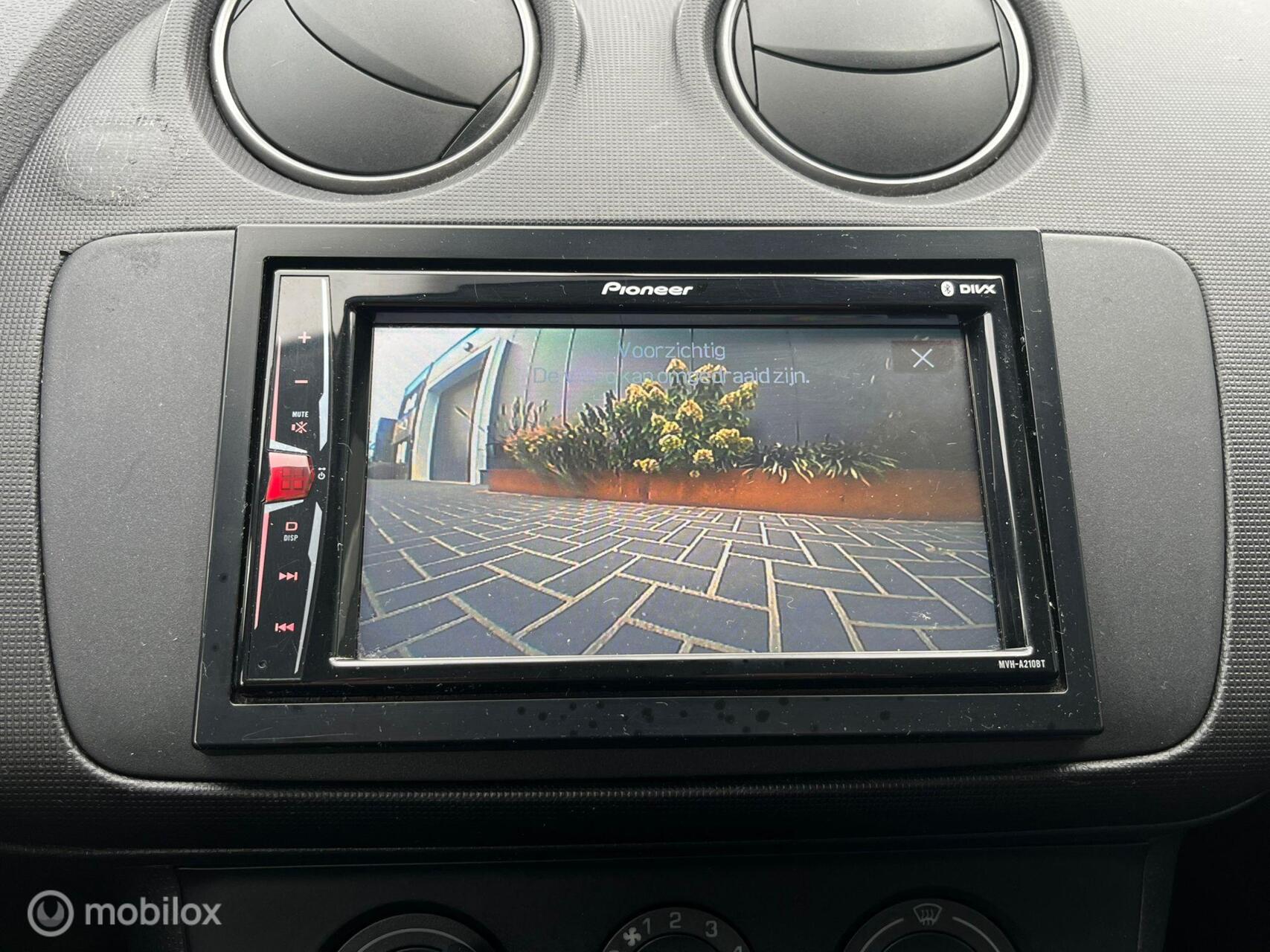 Foto van Seat Ibiza SC