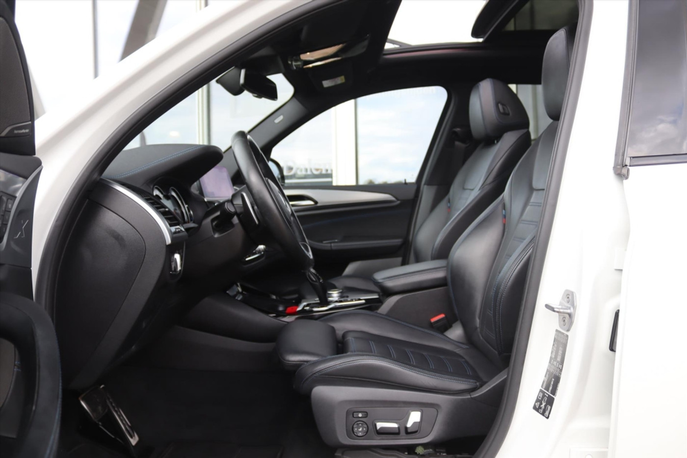 Foto van BMW X3 Xdrive20i