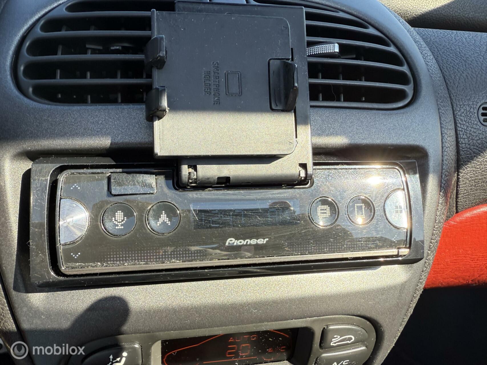Foto van Peugeot 206 CC