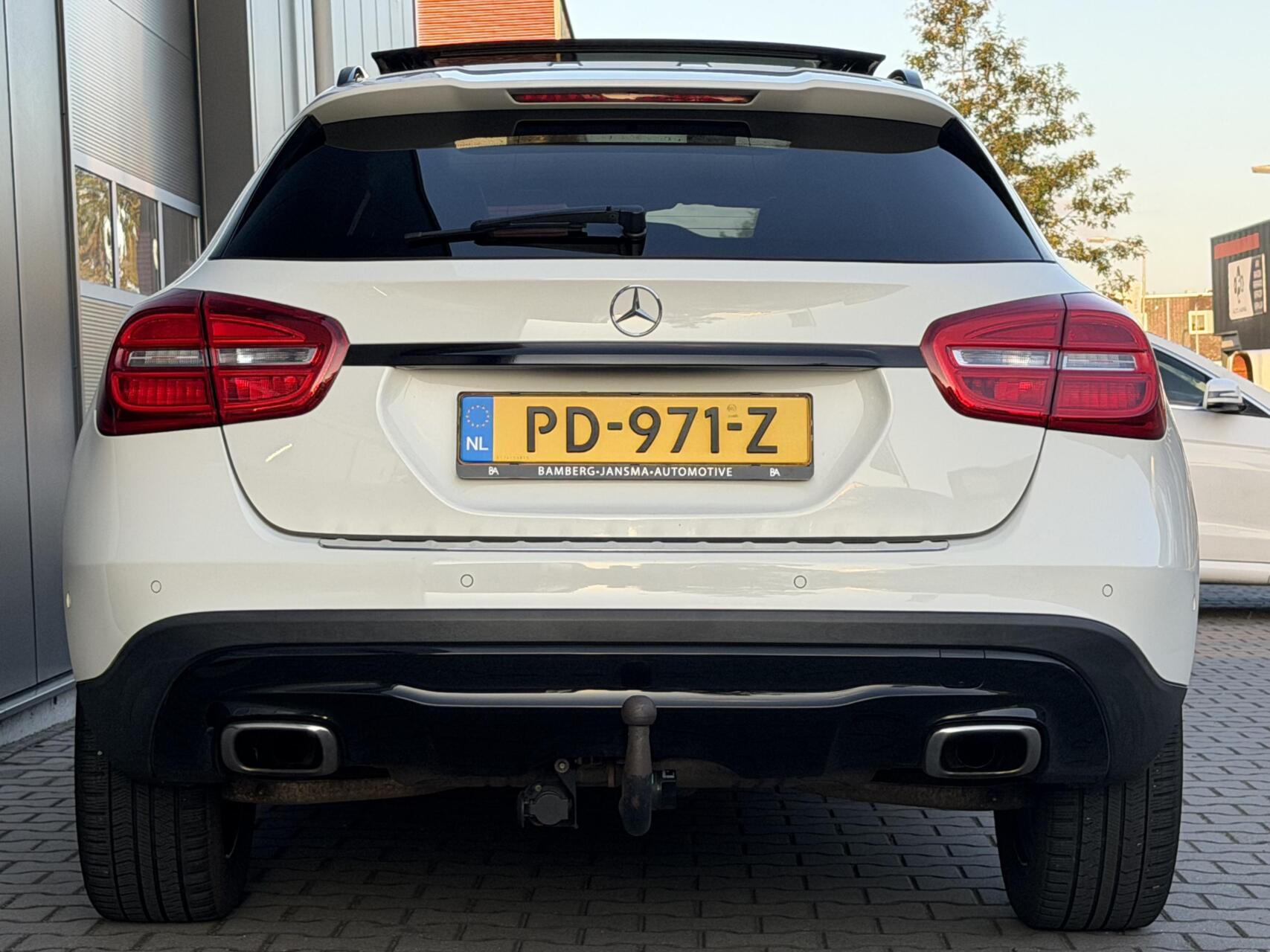 Foto van Mercedes-Benz Gla 180
