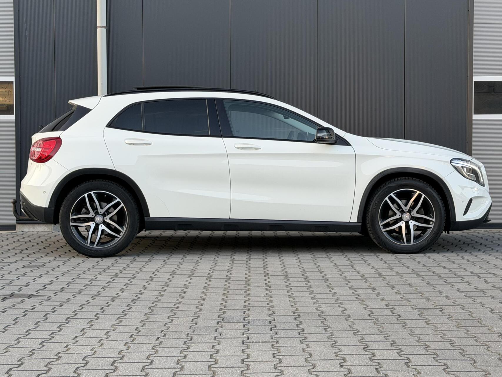 Foto van Mercedes-Benz Gla 180