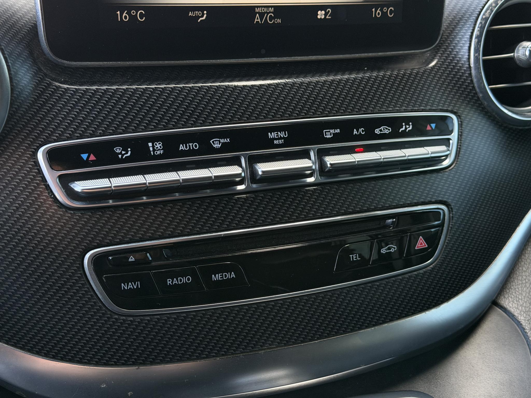 Foto van Mercedes-Benz V-klasse
