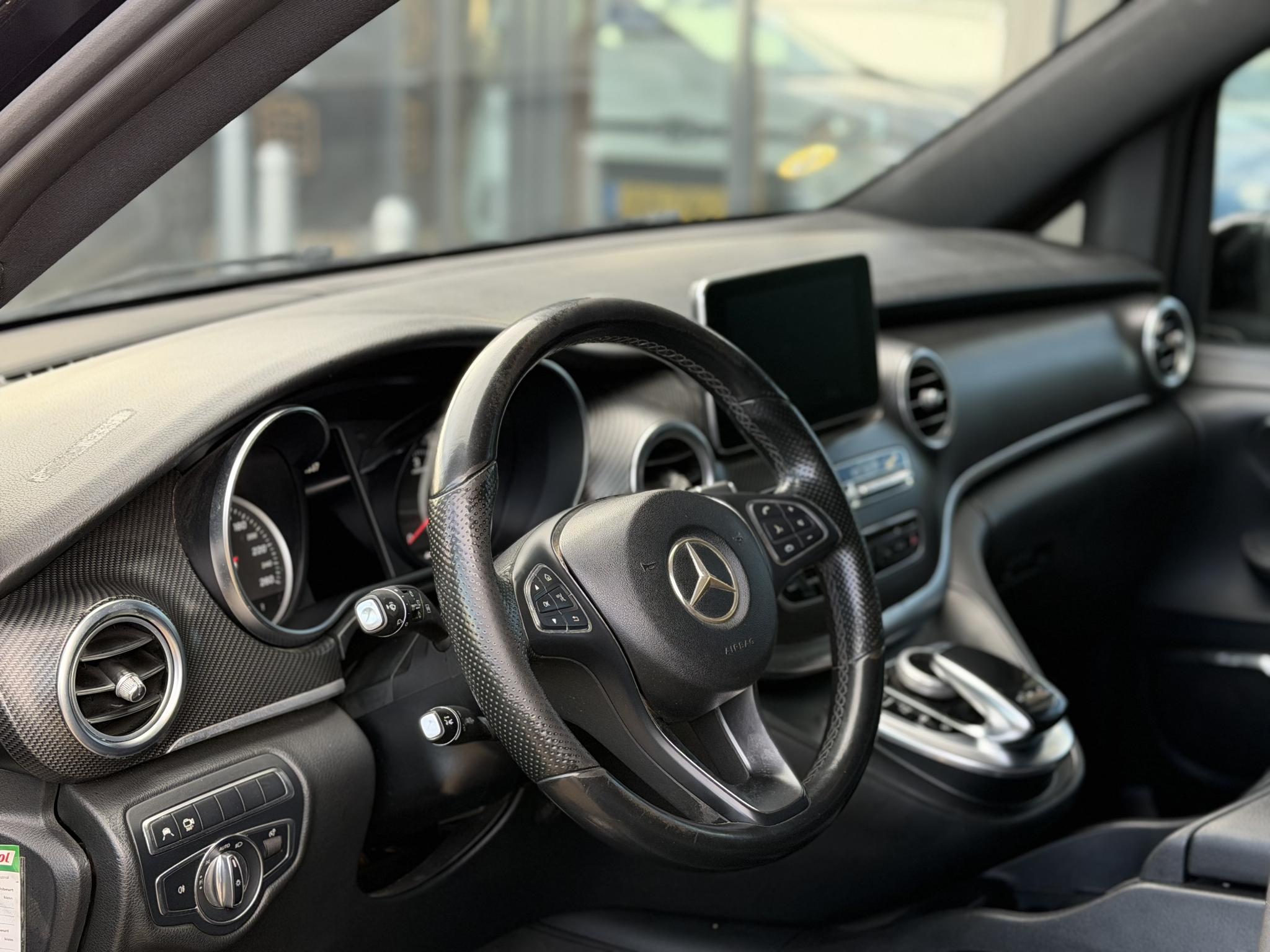 Foto van Mercedes-Benz V-klasse