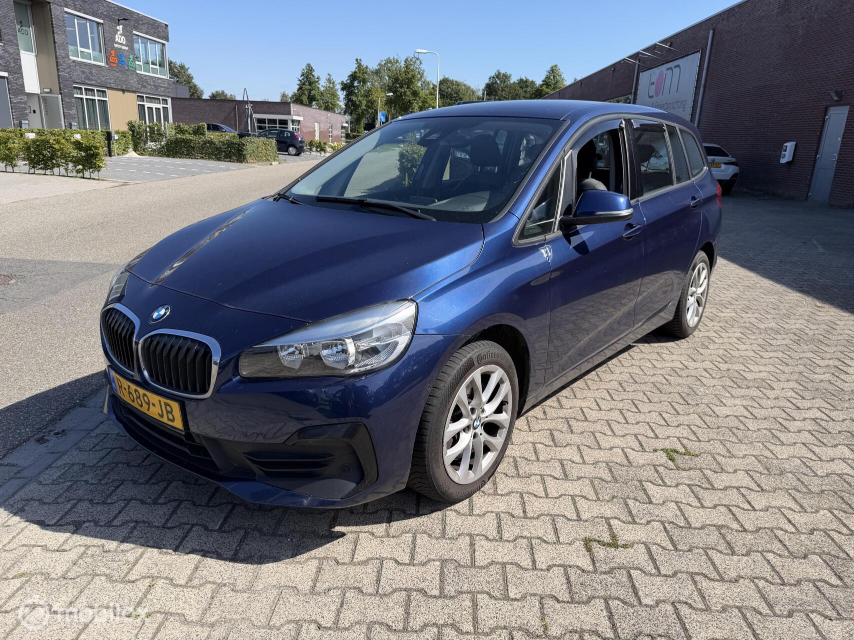 BMW 218d Gran Tourer 218d Executive 2018 - voorkant